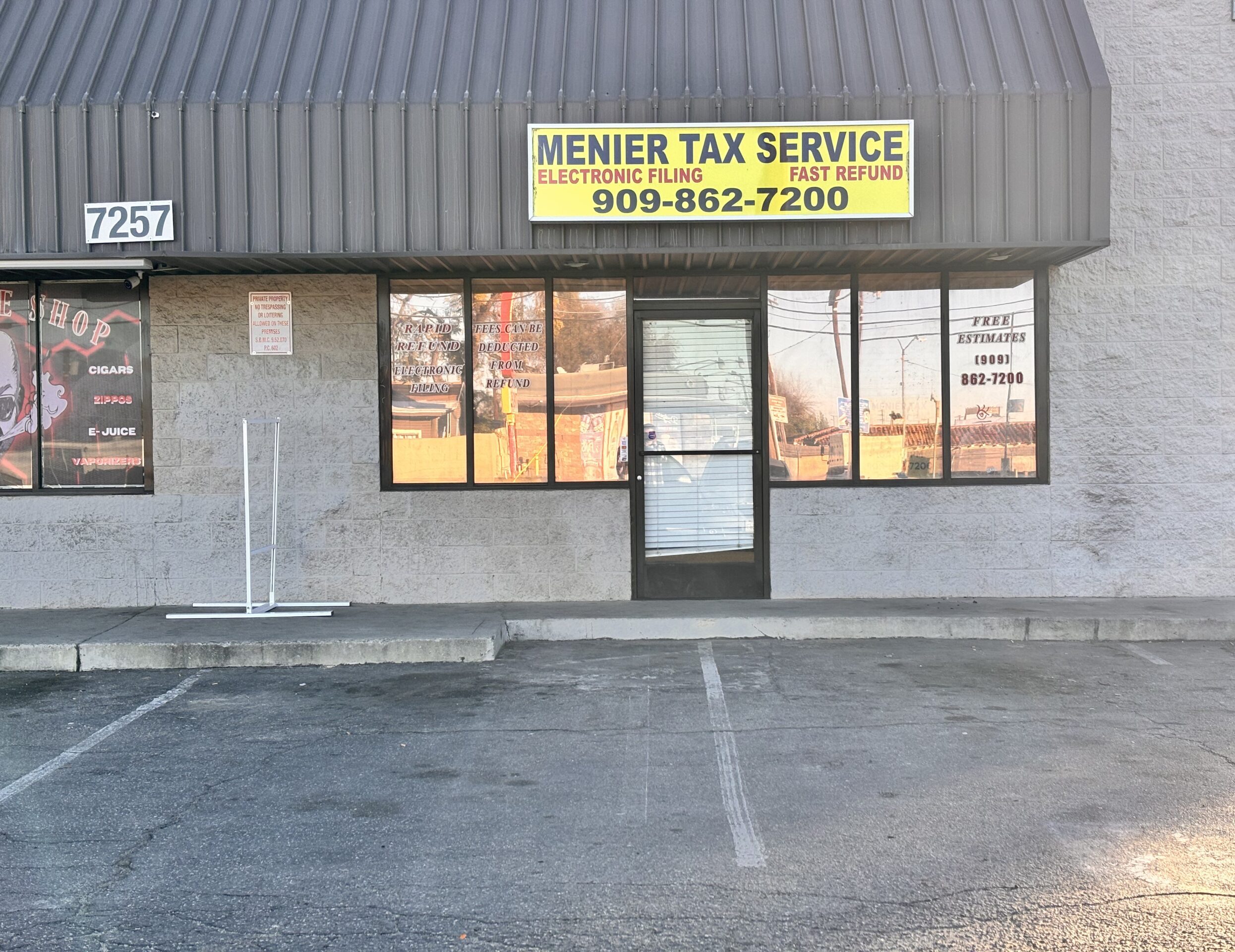 A picture of the front of Menier Tax Service.